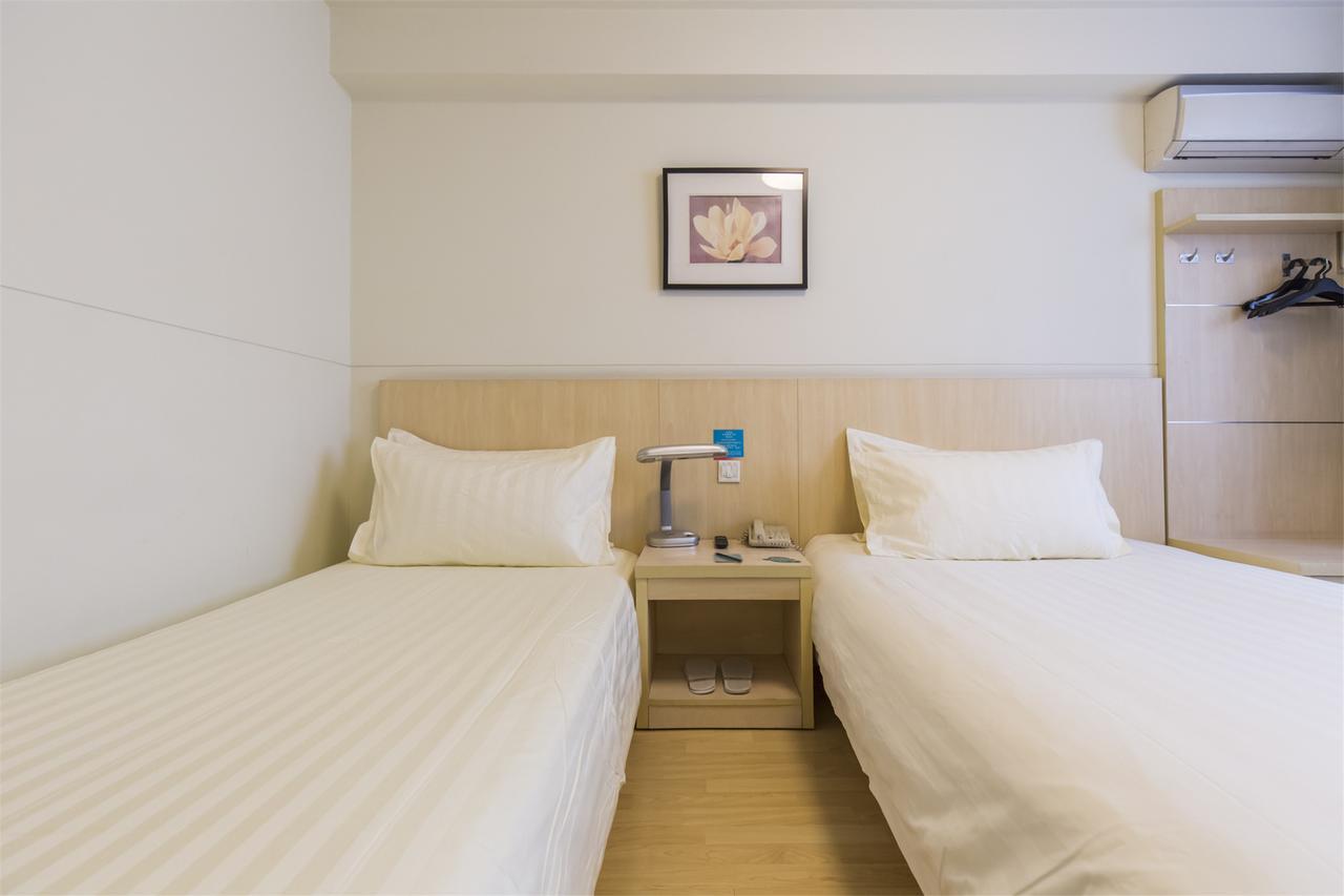 Jinjiang Inn Select Tianshui Railway Station Jindu Plaza Ngoại thất bức ảnh